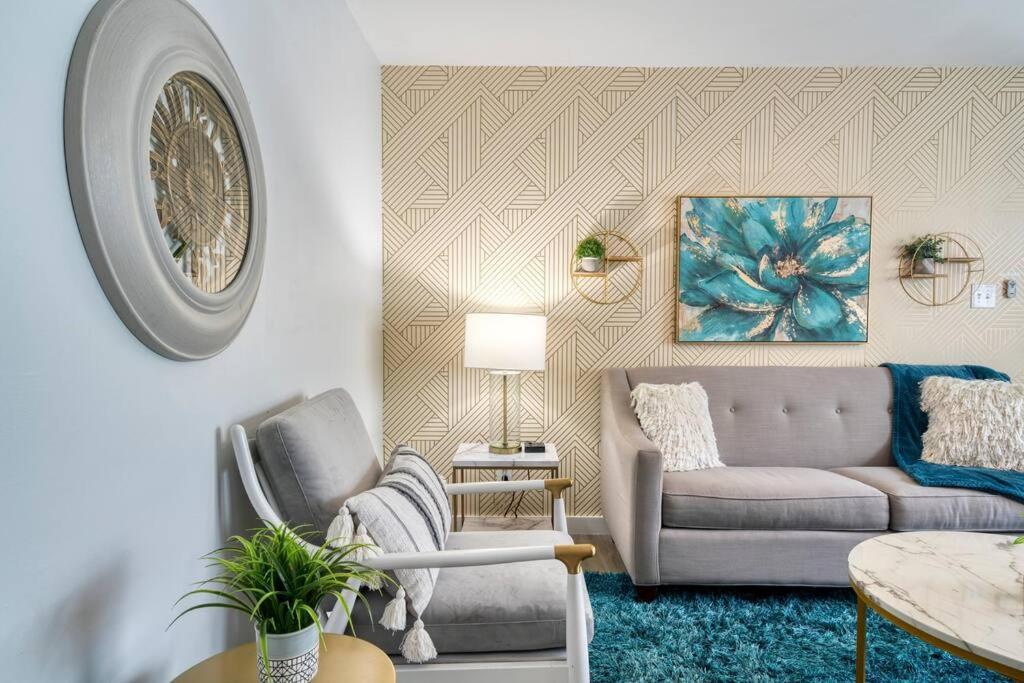 2Br 1Ba Duplex House King Beds Great For Small Groups Close To All Uptown Charlotte Attractions מראה חיצוני תמונה